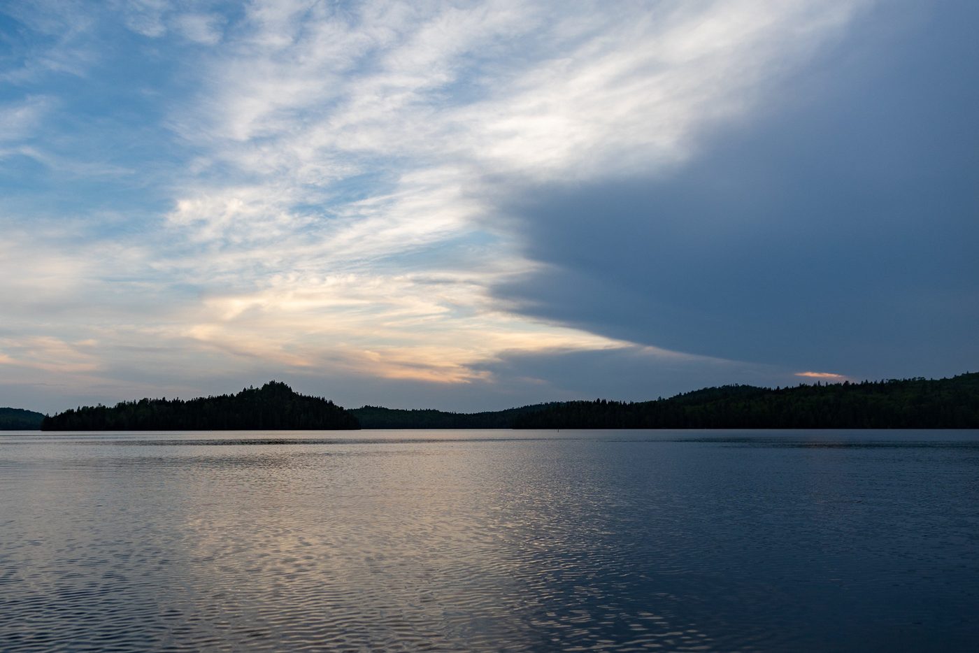 Evening over the lake.